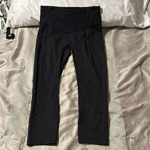 Lululemon black leggings size 10